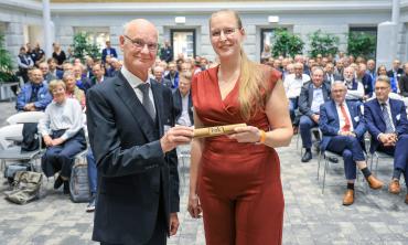V. Kühne