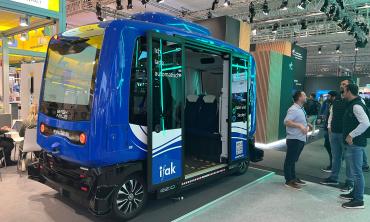 AULA-KI auf der Hannover Messe 2026: Der Technologieträger EasyMile EZ10 am ifak-Stand in Halle 11, Stand B48