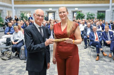 V. Kühne